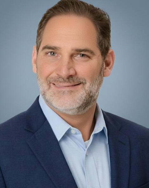 Mike Landry headshot